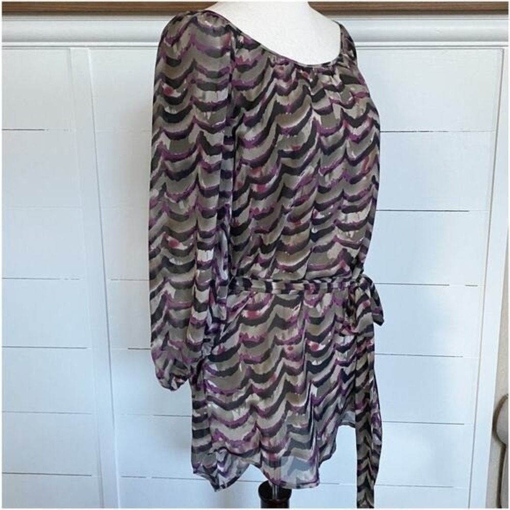 Daniel Rainn Purple Abstract Scallop Wave Sheer Chiffon Tunic Top Belted Medium - Picture 3 of 12